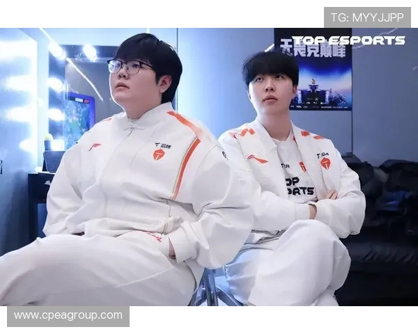 巅峰对决TES大战BLG谁能问鼎新赛季荣耀之巅