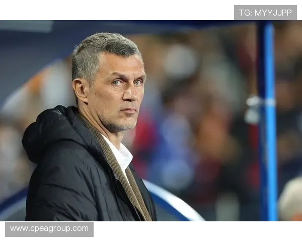 保罗·马尔蒂尼：从传奇球员到米兰之魂的荣耀与坚守