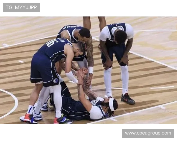 森林狼主场迎战独行侠 双方激烈对决引发球迷热议