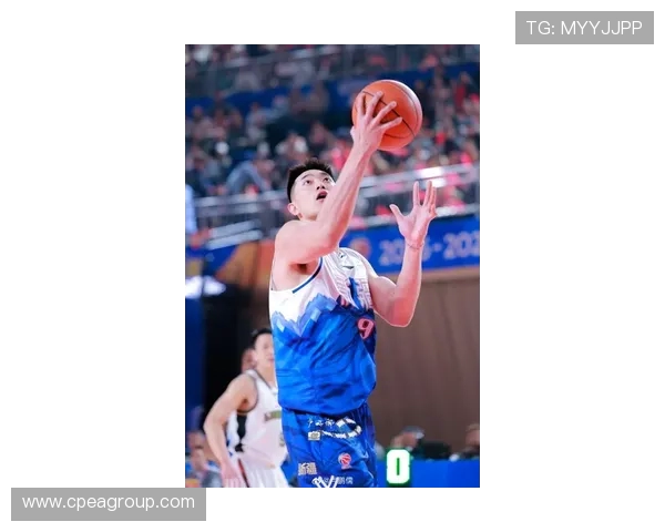 吴冠希:从篮球场上的拼搏到生活中的坚持,见证成长与梦想的旅程 吴冠希:从篮球场上的拼搏到生活中的坚持,见证成长与梦想的旅程